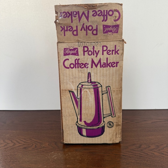 Vtg Daisy Floral Regal Poly Perk Coffee Maker 1980 4-8 cup NEW Unused USA Retro - Picture 6 of 13